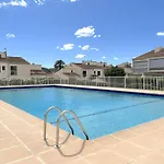 Studio 4 Couchages Avec Jardin Et Piscine A Bormes-Les-Mimosas - Fr-1-251-825