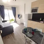 Studio Antibes Piscine Wifi