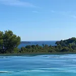 Face A La Mer