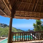 Spacious Dream Villa Near Monaco