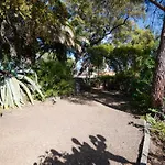 Villa Familiale Climatisee A 5 Min De La Mer Avec Parking Et Wifi - Fr-1-728-17