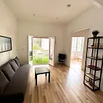 106 Cagnes - T3 Avec Terrasse Dans Une Ancienne Villa
