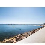 Studio Avec Terrasse Port De Hyeres