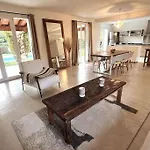 Charmante Villa Avec Piscine - Golfe St Tropez