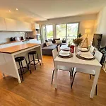 Superbe Appartement, Cap D'Antibes - Clim, Parking, Terrasse Vue Mer