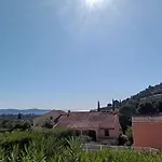 Charmant 2P Avec Jardin, Piscine, Parking Et Navettes Gratuites - Cavalaire-Sur-Mer - Fr-1-226B-196