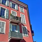 Le Quai