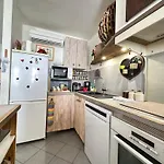 Bel Appartement Au Coeur De Sanary
