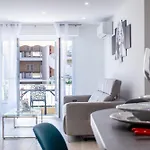 2 Bedrooms With Terrace 100 Metres From The Sea