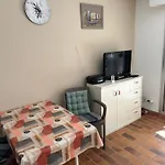 Studio Petit Jardin, Piscine