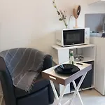 Studio De 14M2 Dans Une Maison