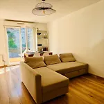 Magnificent Renovated Apartment, 2 Rooms Of 45 M2, Close Tothe Sea, Top Floor, Terrace