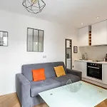 Charming 2Rooms Apartmentheart Of Cannes