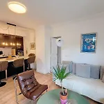 Henri Camille Real Estate- Santiago - 2 Bedrooms Close Croisette