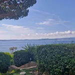 Appartement Climatise Avec Piscine, Terrasse Vue Mer Et Parking A Sainte-Maxime - Fr-1-780-38