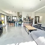 Villa Mimael