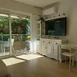 Studio Climatise Ideal: Plage Et Centre-Ville A Pied, Wifi Gratuit - Fr-1-466A-51