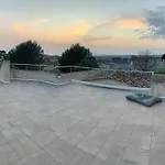 Villa D'Architecte Avec Piscine Entre Vignes Et Foret