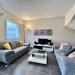 Maison Moderne 4 Pieces Climatisee, Proche Plage, Avec Jardin, Terrasse Couverte Et Parkings Securises - Fr-1-226-279