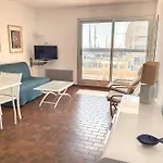 T2 3 Etoiles A La Faviere Avec Piscine Et Parking - Fr-1-610-4