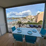 Bel Appartement T2 Avec Vue Mer. Plages, Commerces Et Restaurants A Pied.