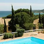 Beautiful Apartment With Pool In Sainte-Maxime