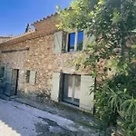 Bergerie A Quelques Minutes Du Centre De Grimaud
