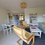 Maison Avec Jardin Et Terrasses A Cavalaire, Calme Et Equipements Modernes - Fr-1-100-323