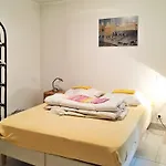 Appartement Charmant A Marseillan Avec Piscine Partagee 44 M²