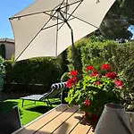Appartement A02 Les Pins Bleus