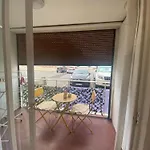 Joli Studio Neuf Av Terrasse A 50 M De La Mer Et Gare