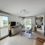 Superbe Appartement Avec Balcon- Wifi- Clim