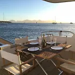 Yacht Exceptionnel - Vieux Port De Cannes - 3 Chbr / 2 Sdb