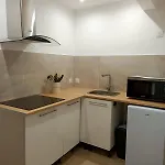 06Bt - Nice Studio Close To Everything