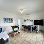 Appartement Sur Terrasse Et Jardin Privatif 400M De La Plage Et Des Commerces