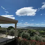 Magnifique Villa Avec Une Vue Splendide, Pres Des Plages
