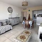 Appartement T2 Avec Jardin Privatif Et Piscine, A 130M De La Plage - Les Issambres - Fr-1-768-41