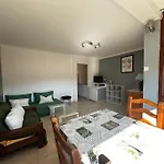 Appartement Avec 3 Chambres