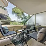 T2 Apartment, Pool, Cannes