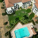 Appartement 2-4 Pers, Piscine & Proche Plages