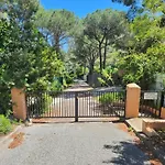 Appartement Avec Piscine Cozy Spacieux, Climatise, Vue Mer! Plages Et Centre 15 Mns!
