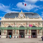 Petit Studio Plein Centre De Nice