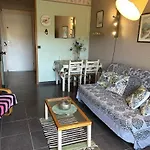 Duplex Climatise Avec 2 Terrasses, Garage, A 200M De La Plage Et Proche Commerces - Bormes-Les-Mimosas - Fr-1-251-733