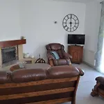 Appartement Independant Dans Villa, Entre Frejus Et St Raphael