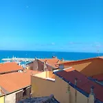 Duplex Vue Mer 50M De La Plage Des Sablettes