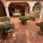 Rez-De-Jardin De Villa 4 Pieces