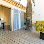 Select'Sohome - Appartement Avec Terrasse Et Vue Mer Au Coeur Du Lavandou - Parking Prive - Appart Moun Pantai