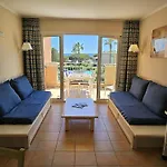 T2 Climatise A 100M De La Mer Avec Piscine Et Parking - Fr-1-768-88