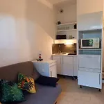 Location Dans Residence Calme, Proche Mer
