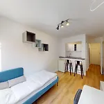 Location Nice Appartement For 2 Adults And 1 Child